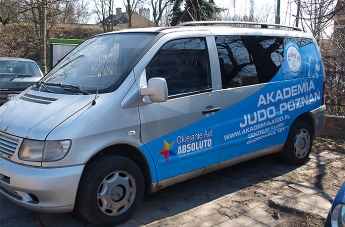 Oklejanie pojazdów - Judo Poznań (bus) - 11